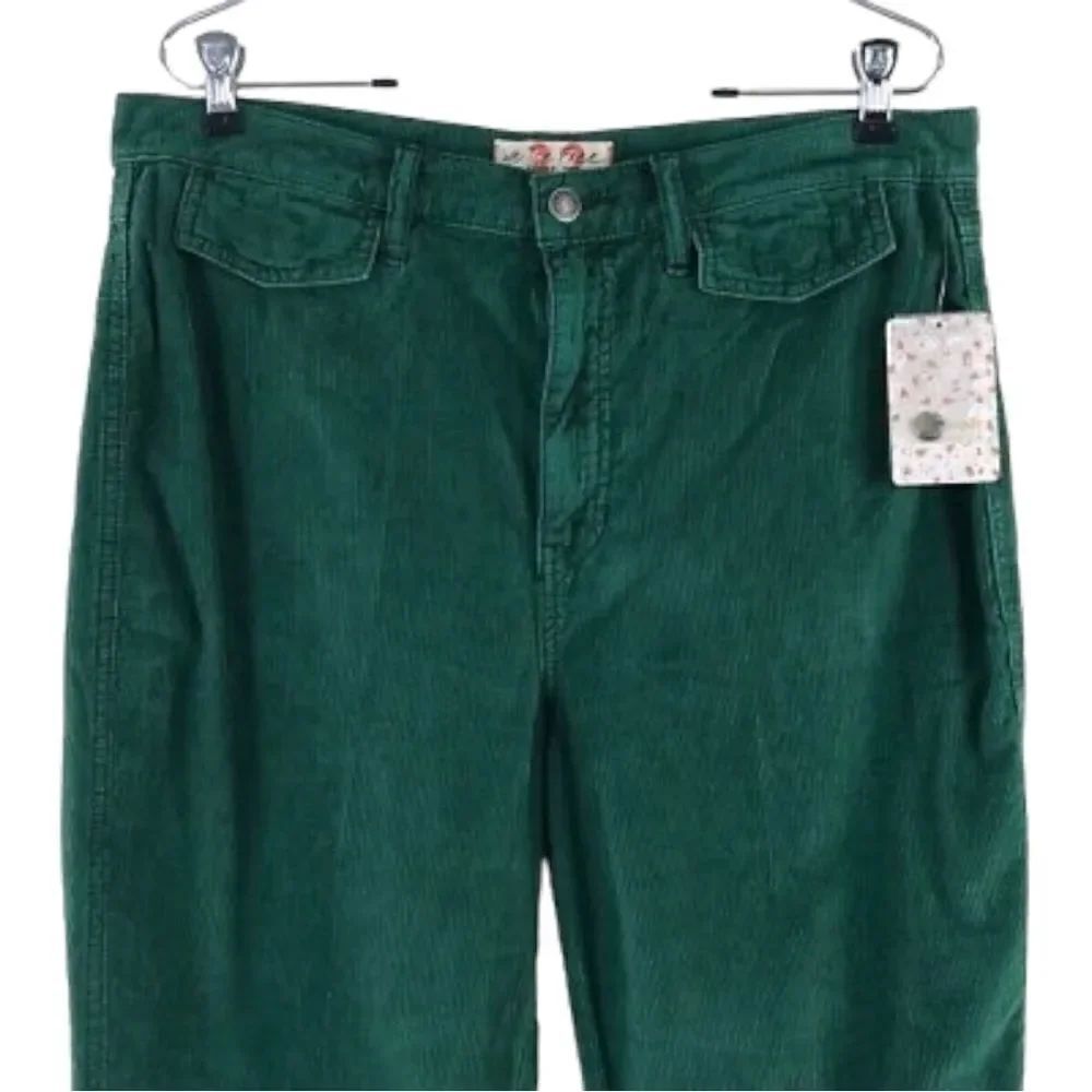 NWT Women's Free People Green Corduroy Straight Leg Jeans sz 28